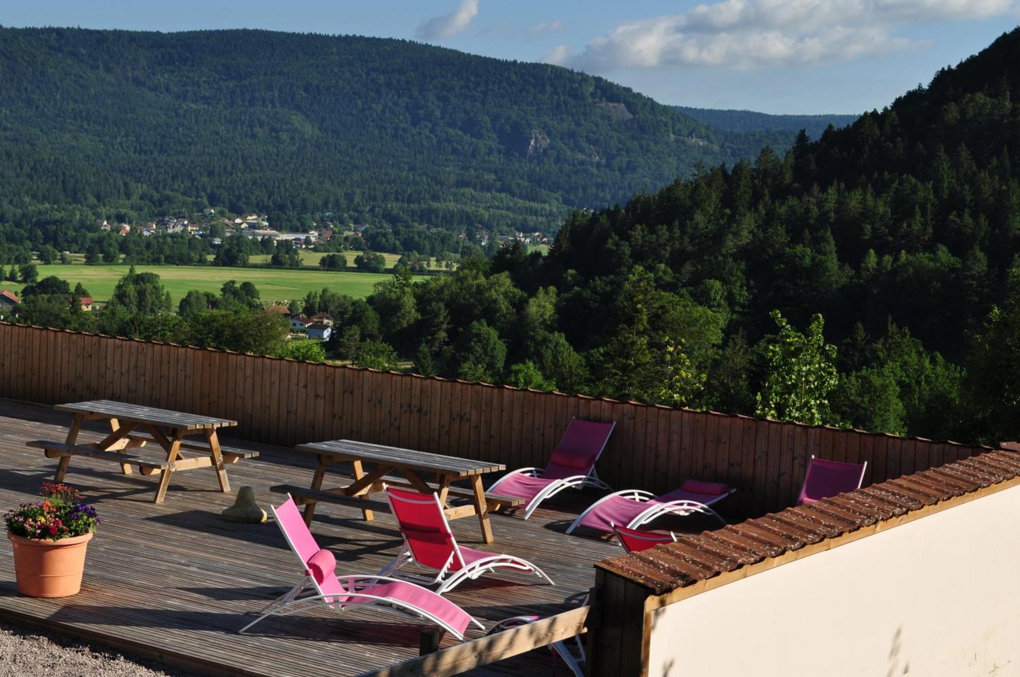 A L'Oree Du Bois Dommartin-lès-Remiremont Exteriör bild